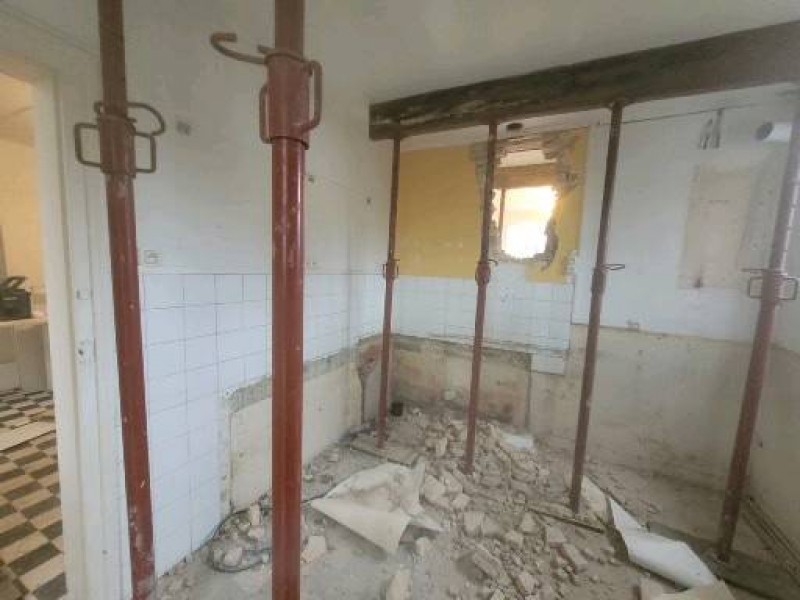 Trouver une entreprise pour l'agrandissement d'une ouverture dans le mur porteur d’une maison située à Cazaux