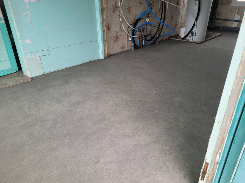 Chape carrelage sur une ancienne maison de Parentis-en-Born