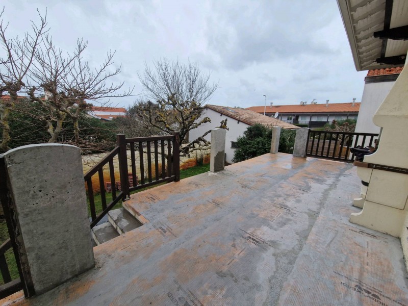 Faire un appel à une entreprise pour un agrandissement de balcon avec changement de carrelage à Biscarrosse dans les Landes