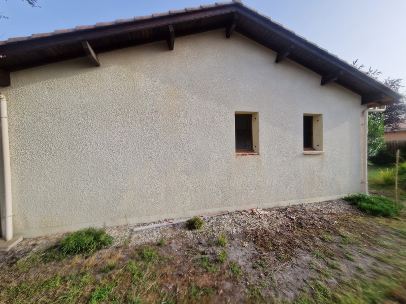 Rénovation complète pour métamorphoser une maison ancienne à Sanguinet par un professionnel