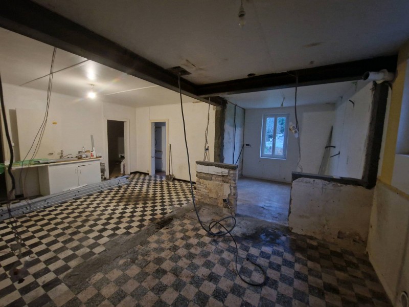 Trouver une entreprise pour la démolition de deux murs porteur et d’un conduit de cheminée à Biscarrosse