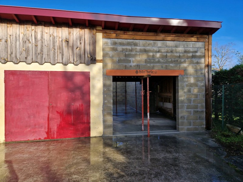 Faire agrandir de garage en parpaing à Saint-Paul-en-Born