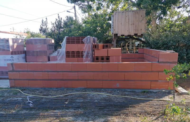 Comment obtenir un devis pour la construction d'un garage en briques à Biscarrosse-Plage ?