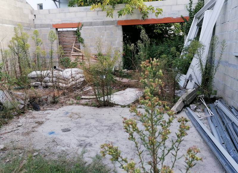 Entreprise qualifiée pour la pose d'un isolant sol à Parenti-en-Born dans les Landes