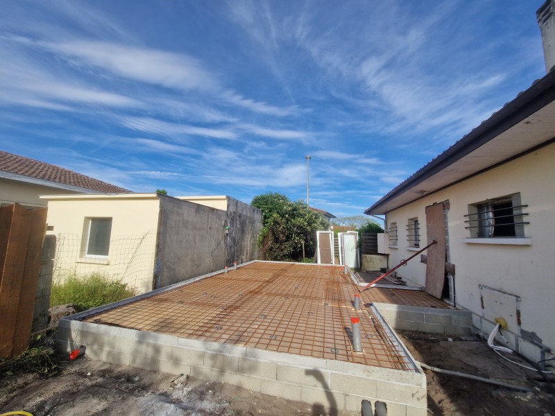 Réaliser une extension sur un établissement situé à Parentis-en-Born dans les Landes