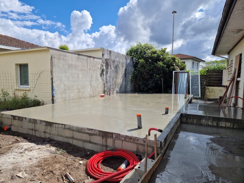 Réalisation par Pierrick Thebault d'une extension sur un établissement situé à Parentis-en-Born